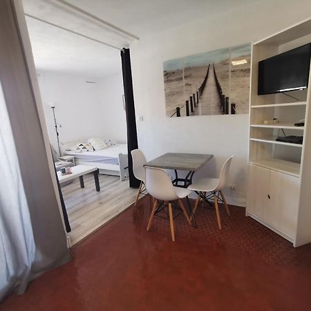 Soleil Levant 2 - En Bord De Mer - Superbe Appartement Cosy - Acces Direct Plage - Proche Commerces Et Animations Le Barcares Ngoại thất bức ảnh